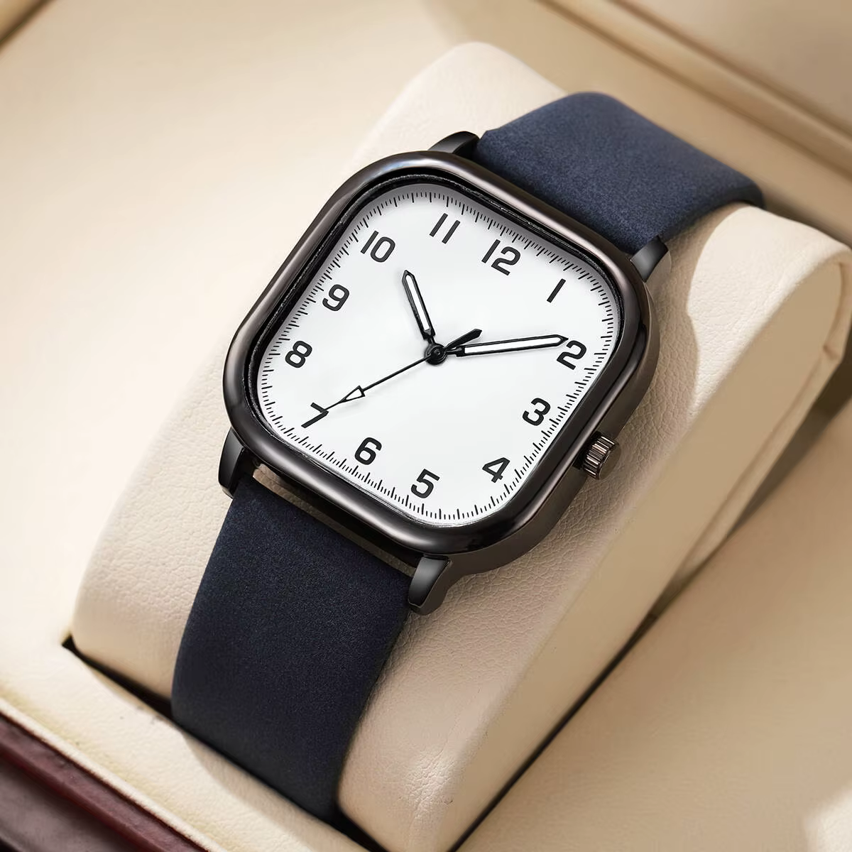Mode hommes montres d'affaires Simple carré arabe montre à Quartz bracelet en cuir