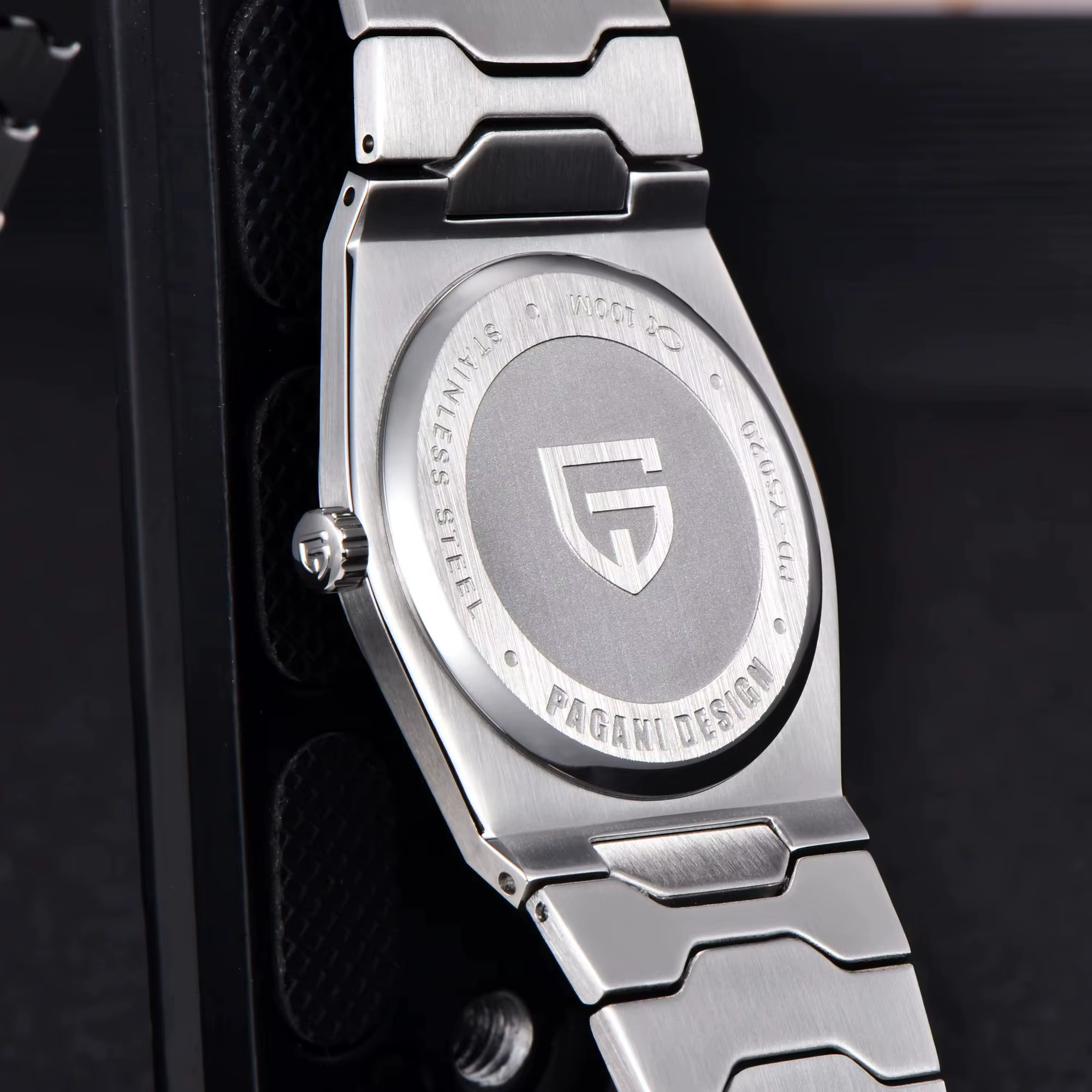 PAGANI DESIGN 2026 Montre de luxe pour homme Édition limitée Mouvement japonais Verre saphir Cadran rouge Acier inoxydable Étanche PDYS020