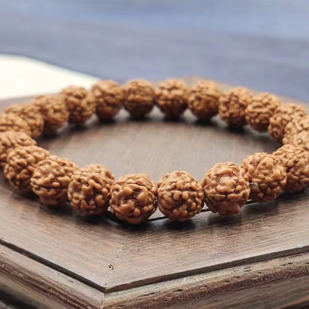 Bracelet en ULélastique Rudraksha, original