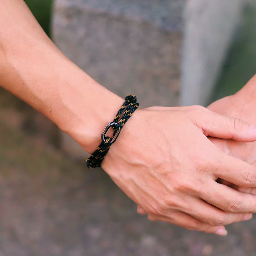 Nouveau Bracelet de corde fait à la main hommes réglable bicouche boucle coulissante macramé Braslet surf bijoux Pulseira Corda Masculina