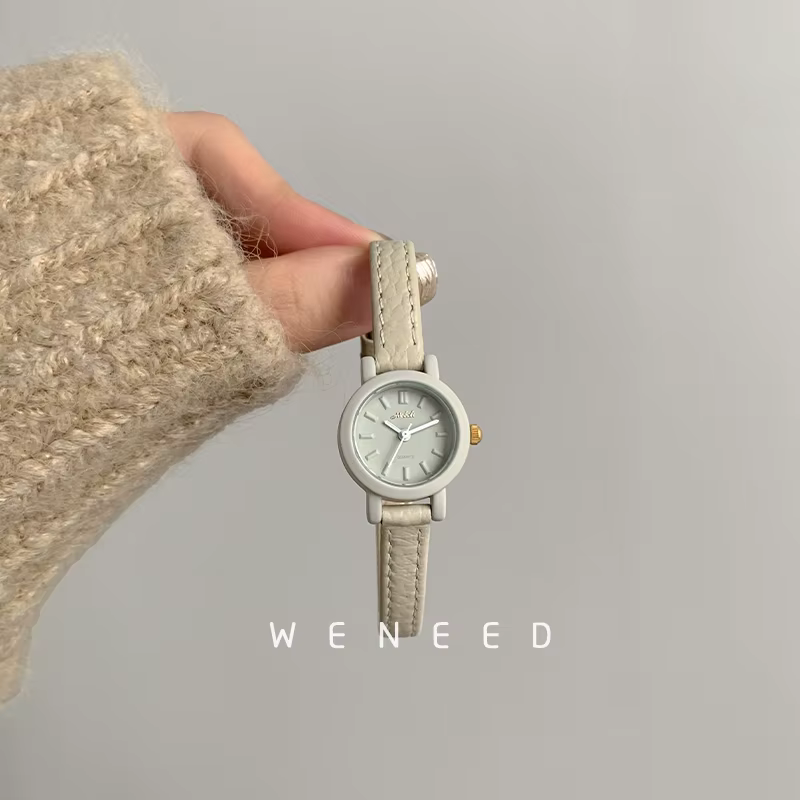 Montre-bracelet à quartz arc-en-ciel ultra fine pour femme