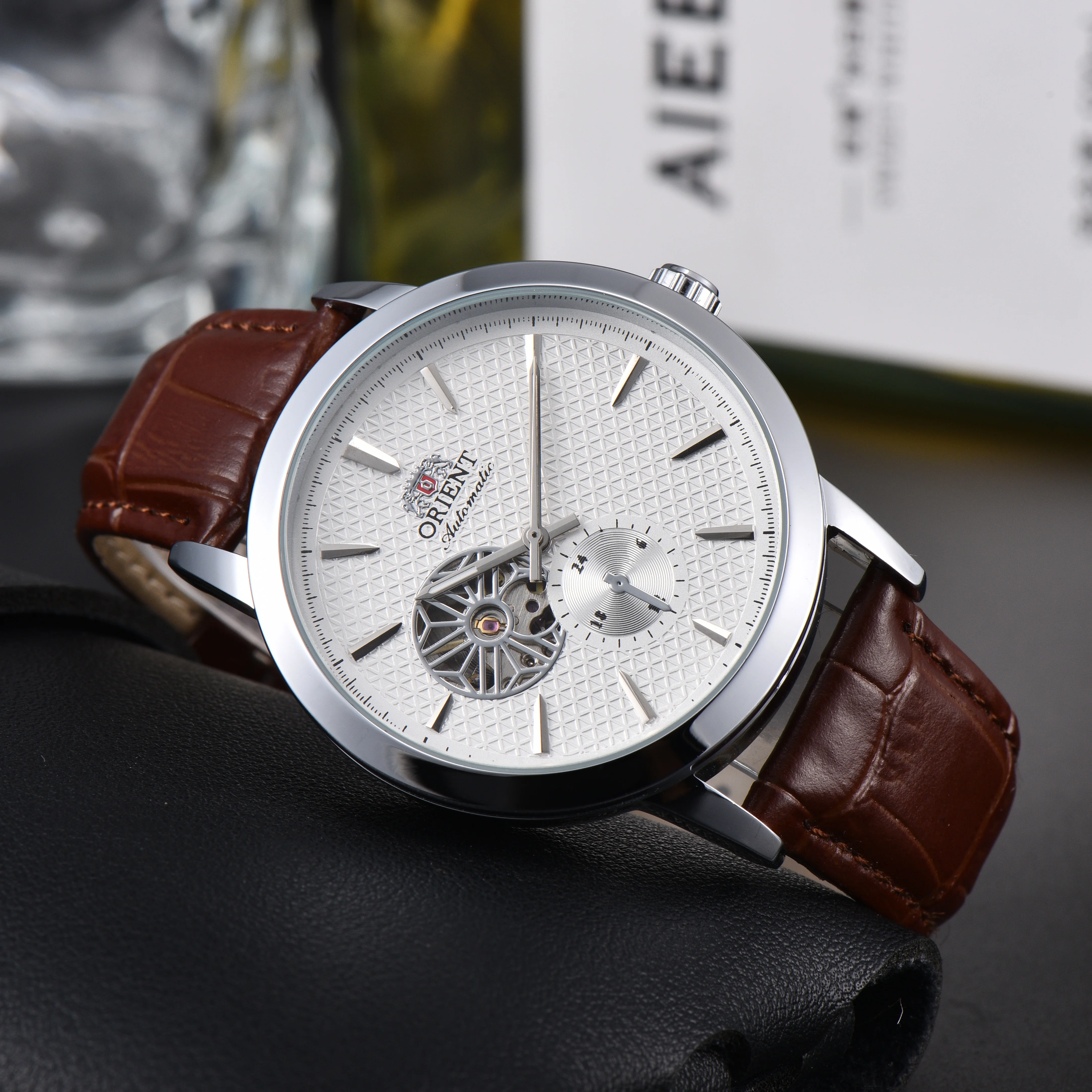 Montre squelette mécanique 3Orient 118A : Toutes les fonctions