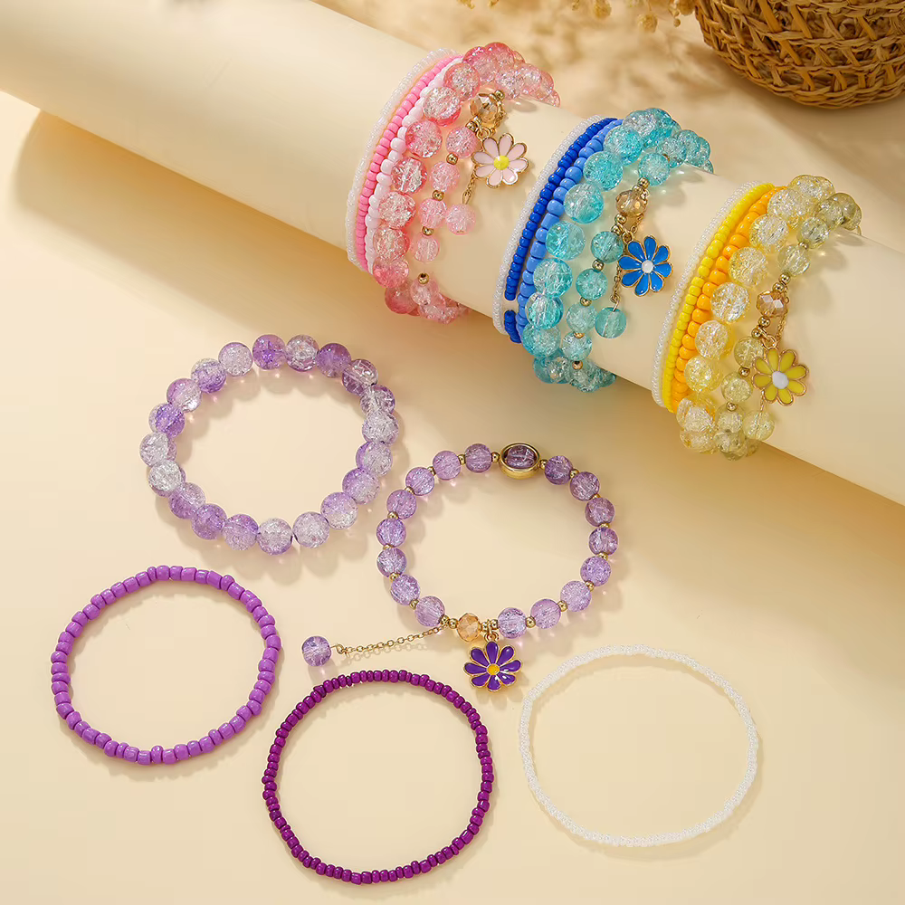 Ensemble de bracelets perlés marguerites violettes mignonnes pour femmes, style bohème, avec perles craquelées en cristal, extensibles et empilables, bijoux d'amitié, cadeau