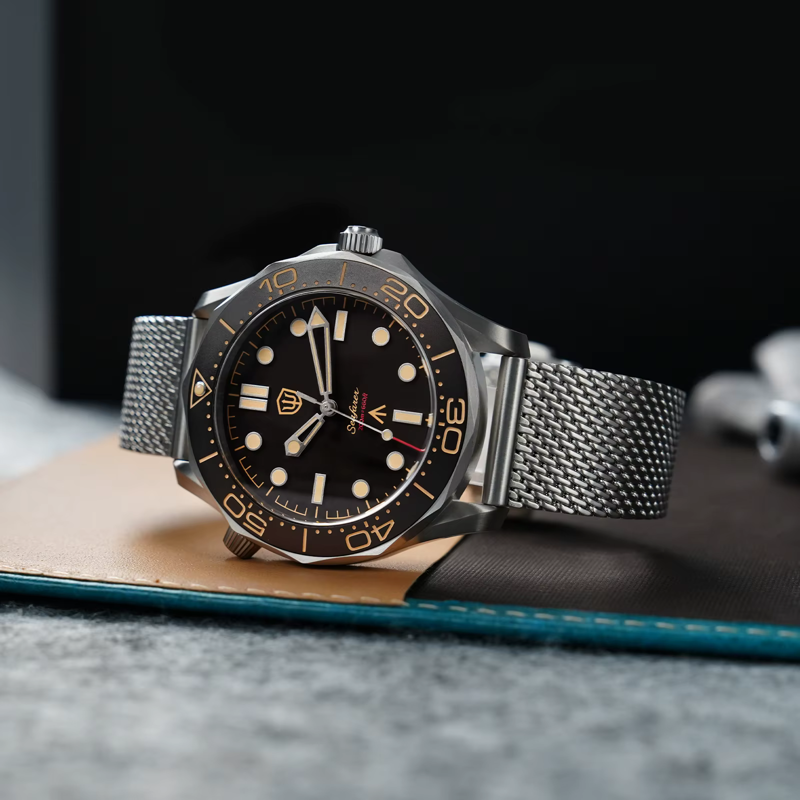 Watchdives WD007Q montre de plongée en titane 42mm VH31