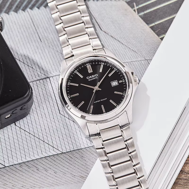 Montre à quartz pour homme Casio MTP-1183A-1A/7A