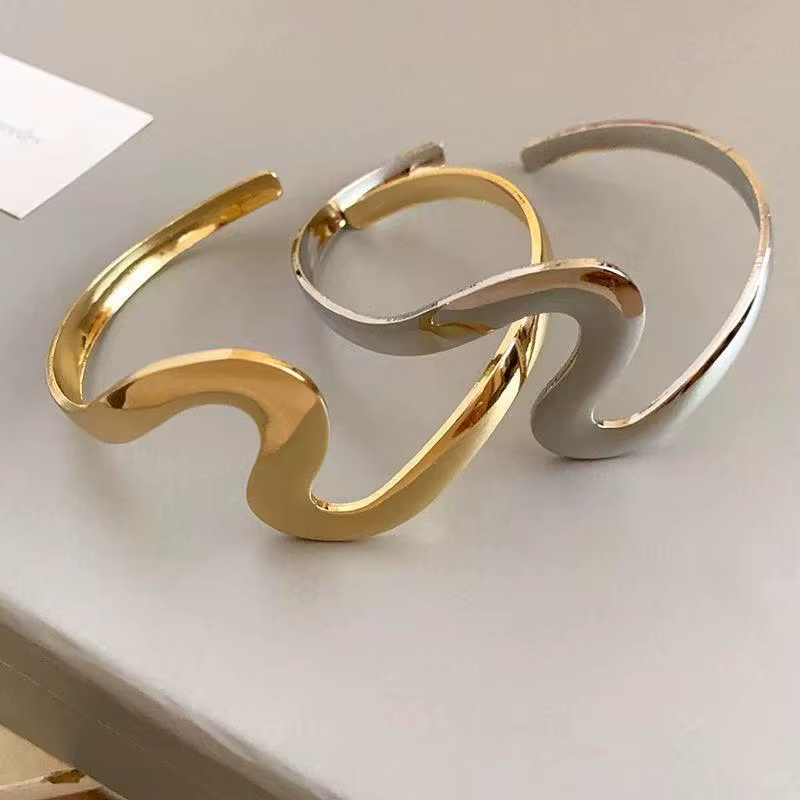 Bracelet manchette ouvert en métal style bohème pour femme, motif vague, bijou de plage, cadeau idéal