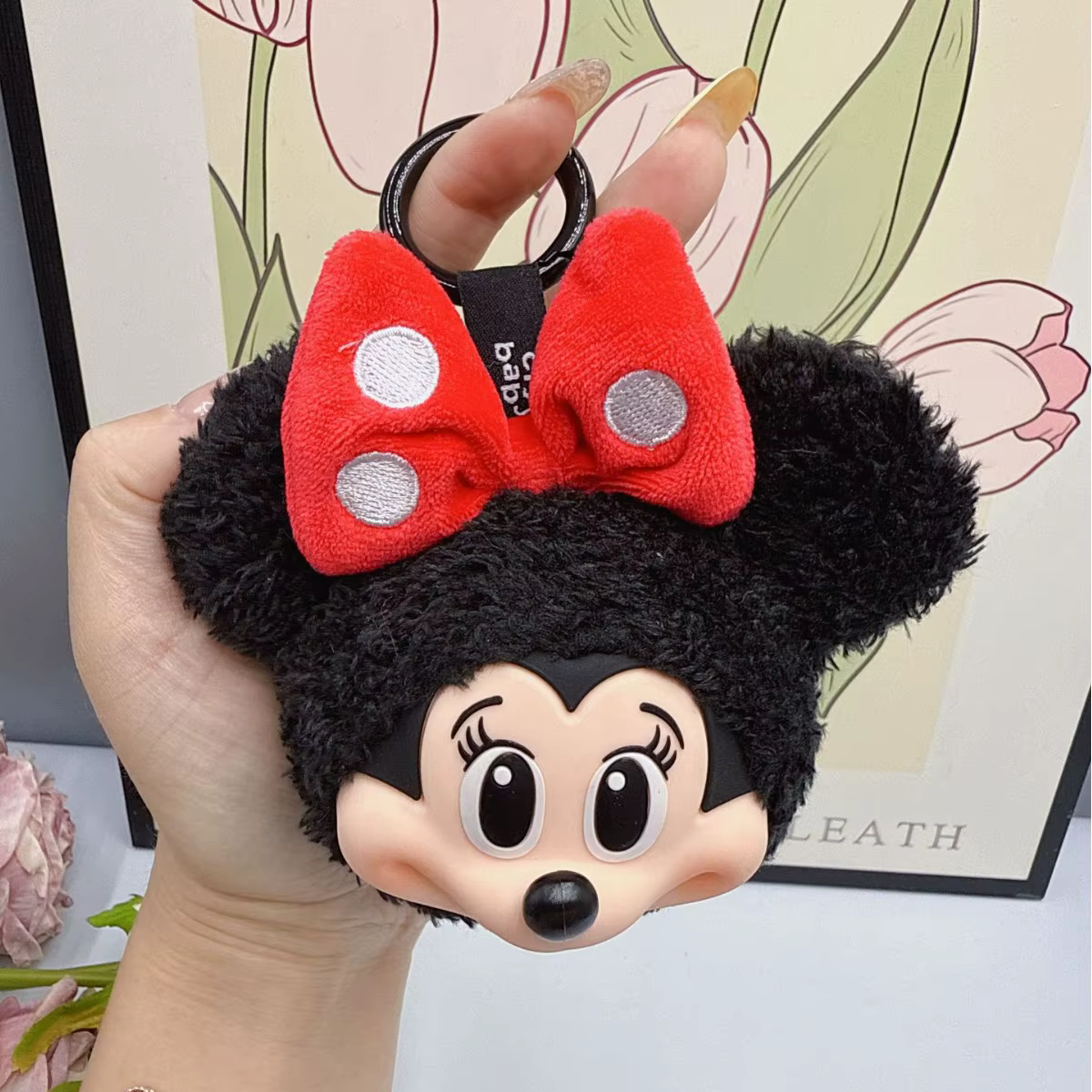 Porte-clés poupée en peluche Mickey Minnie, figurine en vinyle mignonne, cadeau de collection, sac à dos, pendentif de voiture, décoration de maison Anime pour enfants, cadeau d'anniversaire