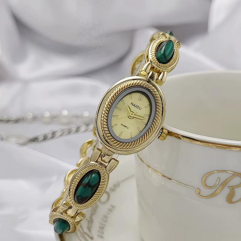 2025 Top marque de luxe ovale or femmes montres dames