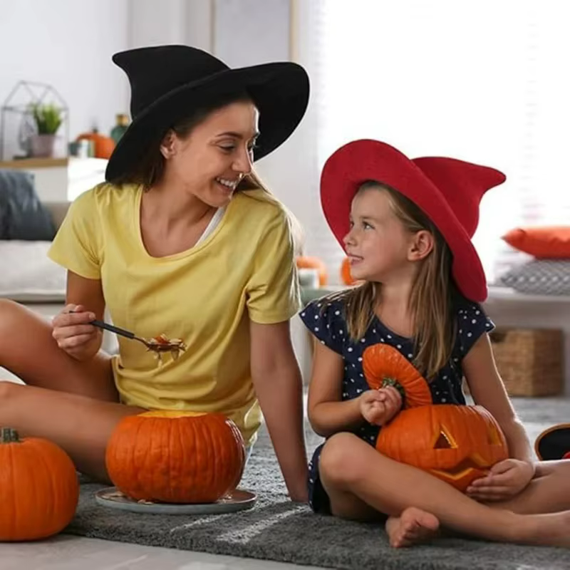 Chapeau de sorcière d'Halloween tricoté à pointe pour femme, accessoire de costume à large bord en polyester doux et chaud, idéal pour cosplay, fête, style gothique, bordeaux
