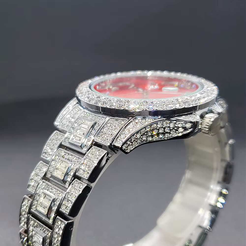 Montres pour femmes rouges