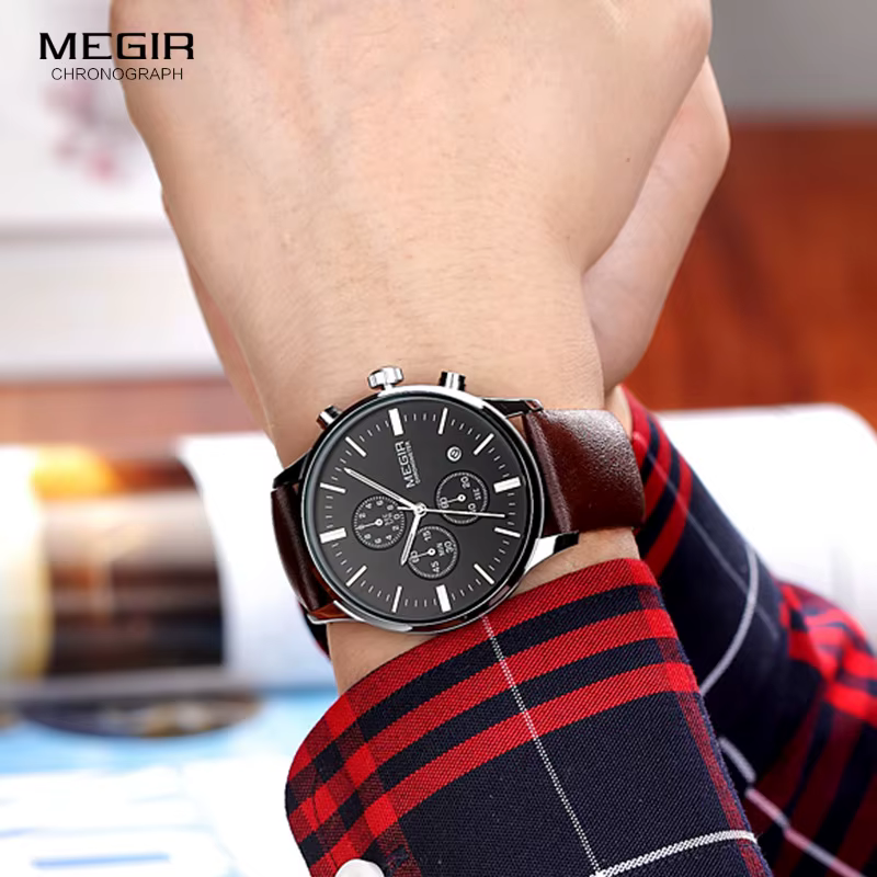 Mode Megir 2011 Top marque Quartz hommes lumineux étanche montre de sport homme Commercial en cuir véritable affaires montres