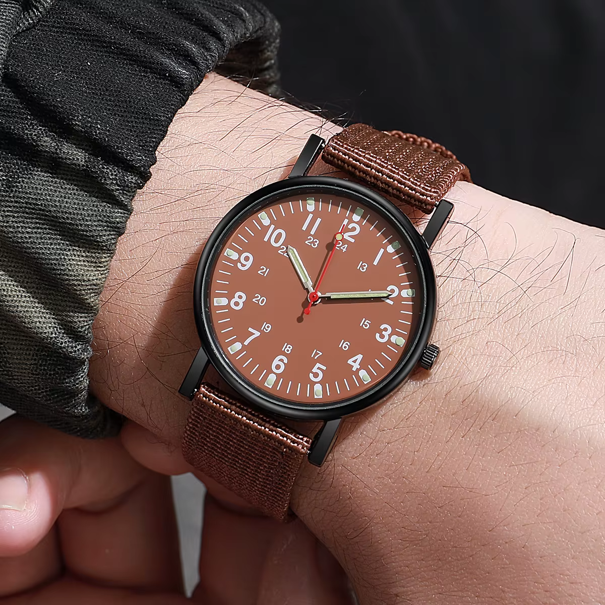 Hommes montres décontracté bracelet en Nylon montre de sport Anlog Quartz