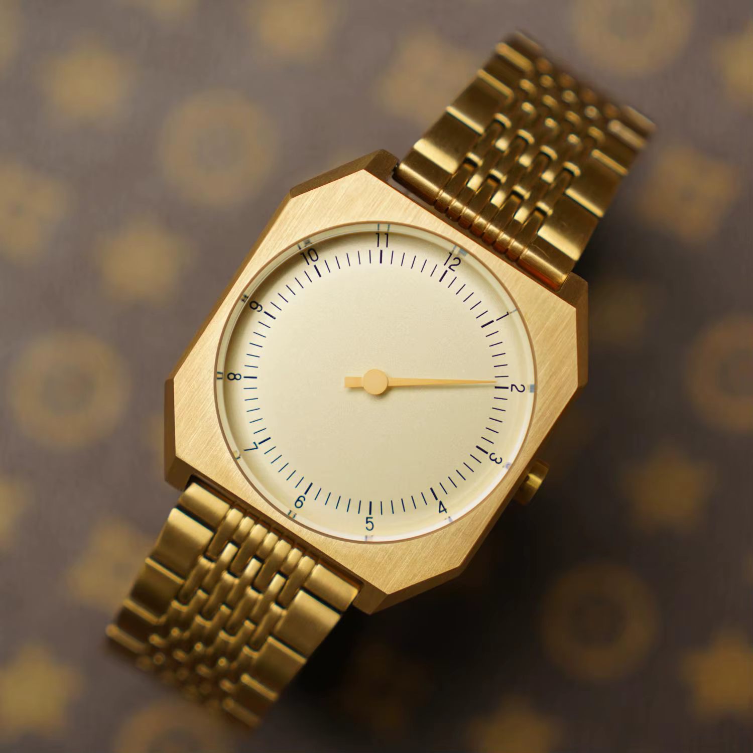 Montre créative de mode européenne et américaine de marque SKU