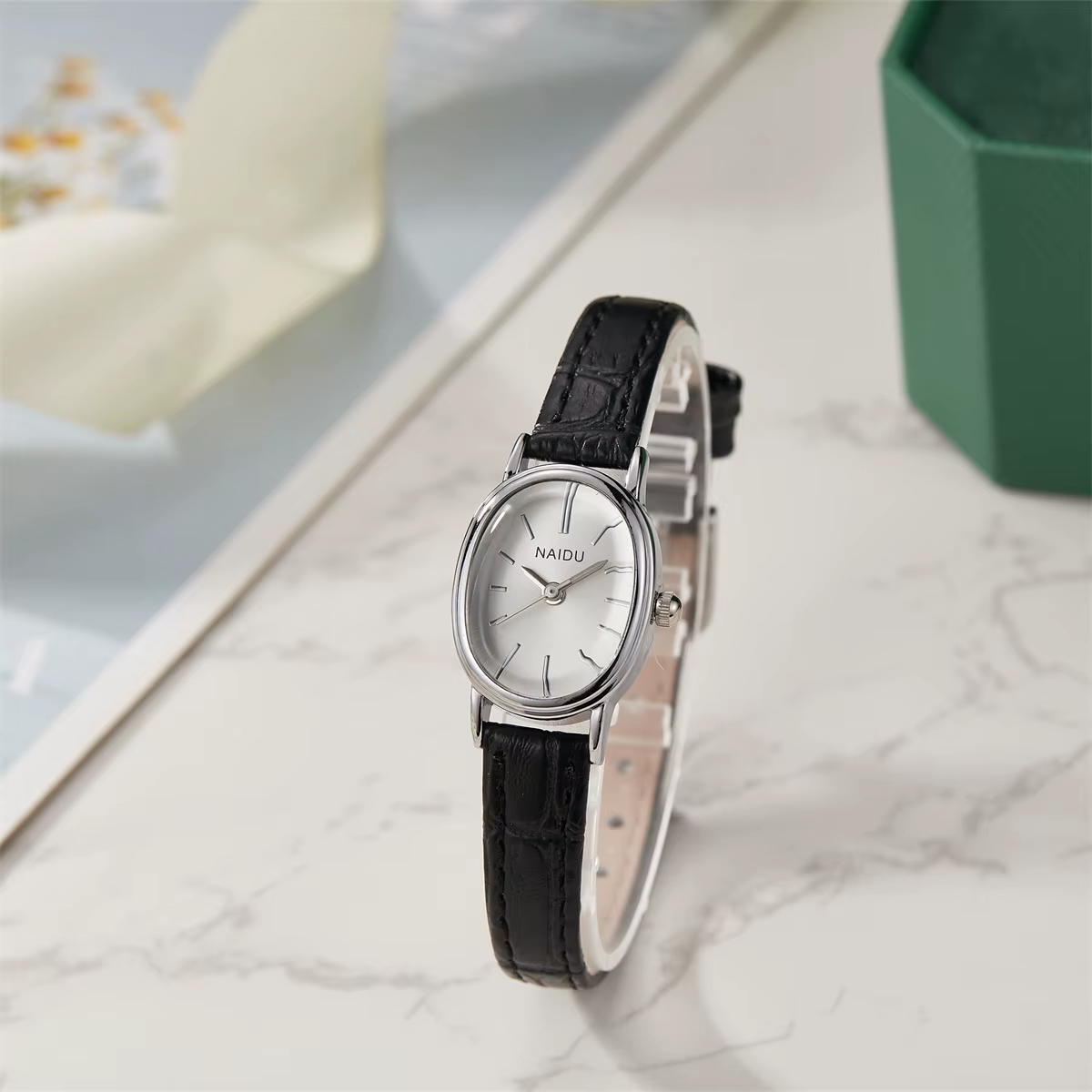 Montre à quartz pour femmes