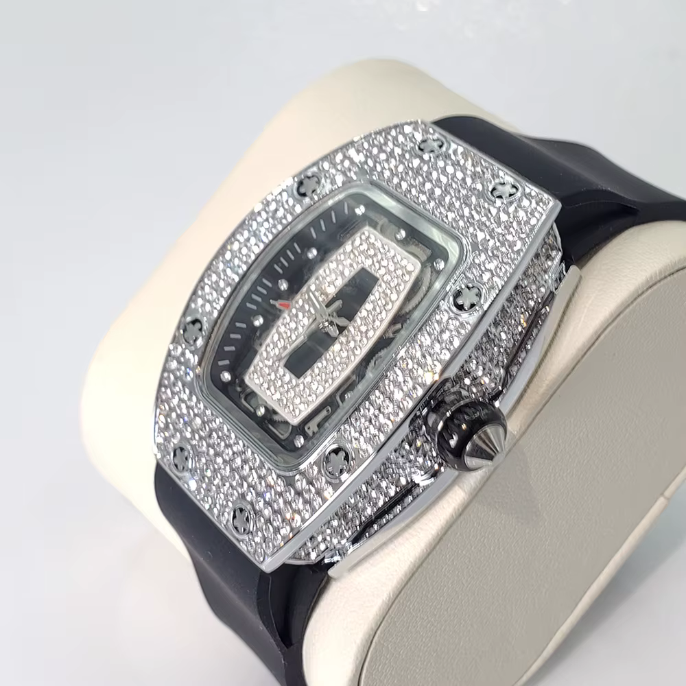 Nouvelle montre en diamant pour femme