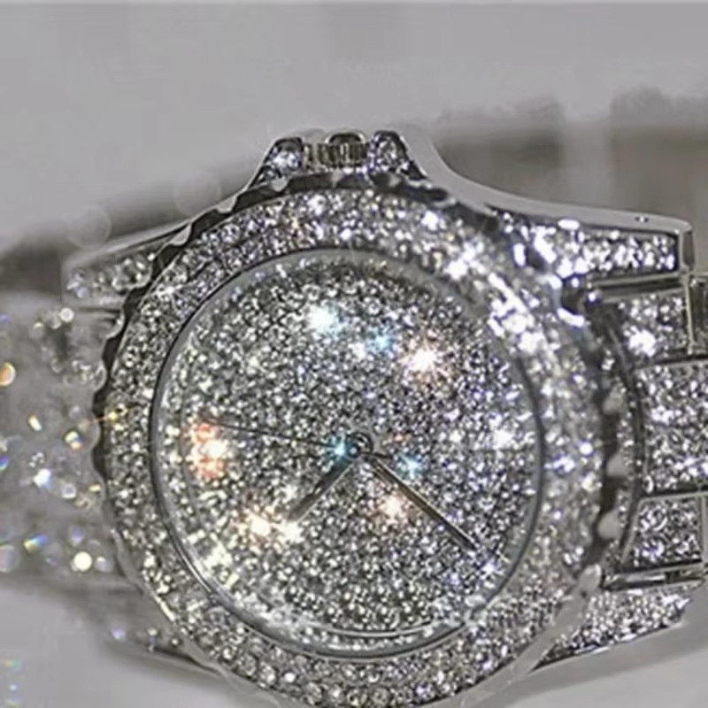 Montres plein de diamants pour femmes de luxe haut de gamme Hip Hop numéro montre à Quartz pour hommes mode acier étanche horloge montre-bracelet