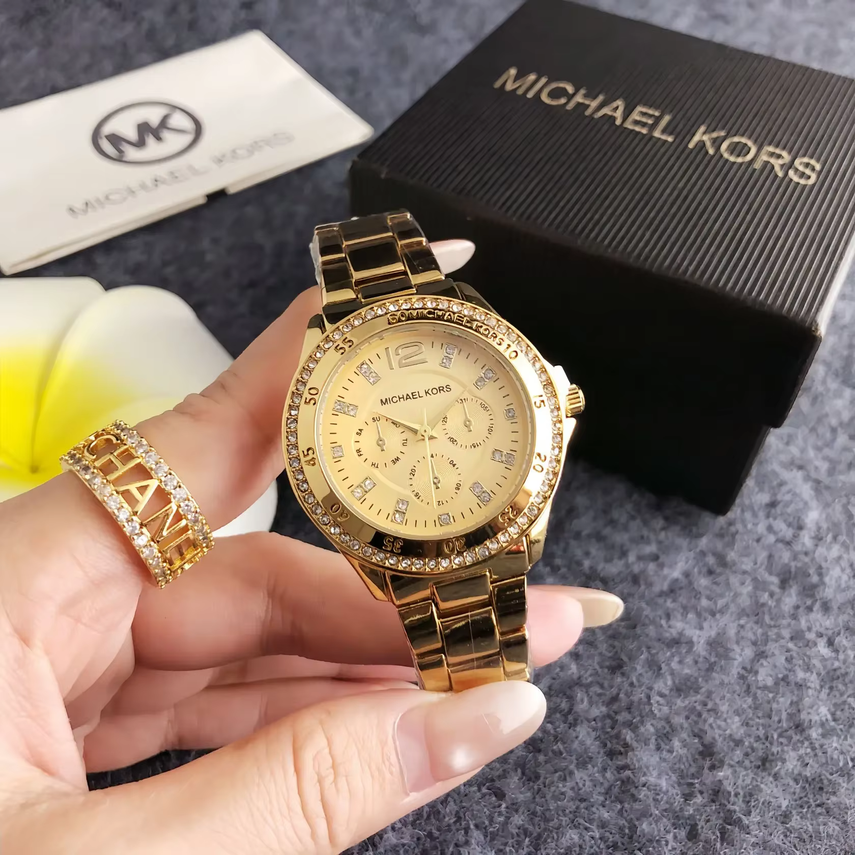 Michael Kors 2026 Sac à main de luxe pour femme, montre-bracelet en alliage haut de gamme, sertie de diamants, style féminin