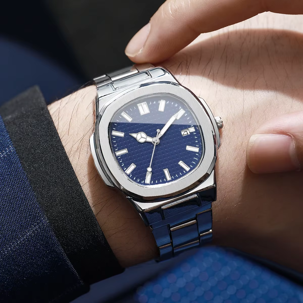 Montres de luxe carrées pour hommes