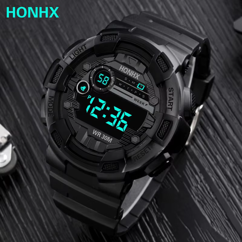 Montre de sport numérique étanche pour homme