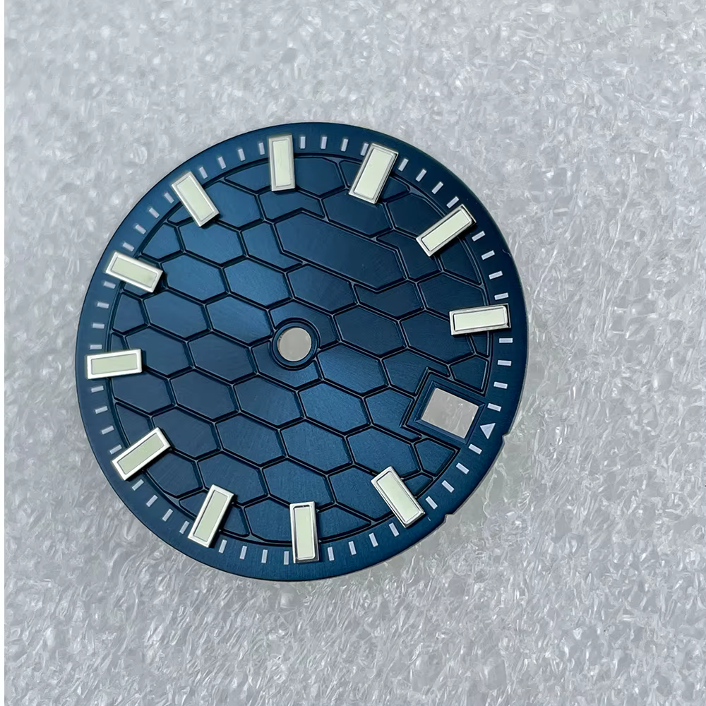Cadran de montre bleu brossé 28.5mm