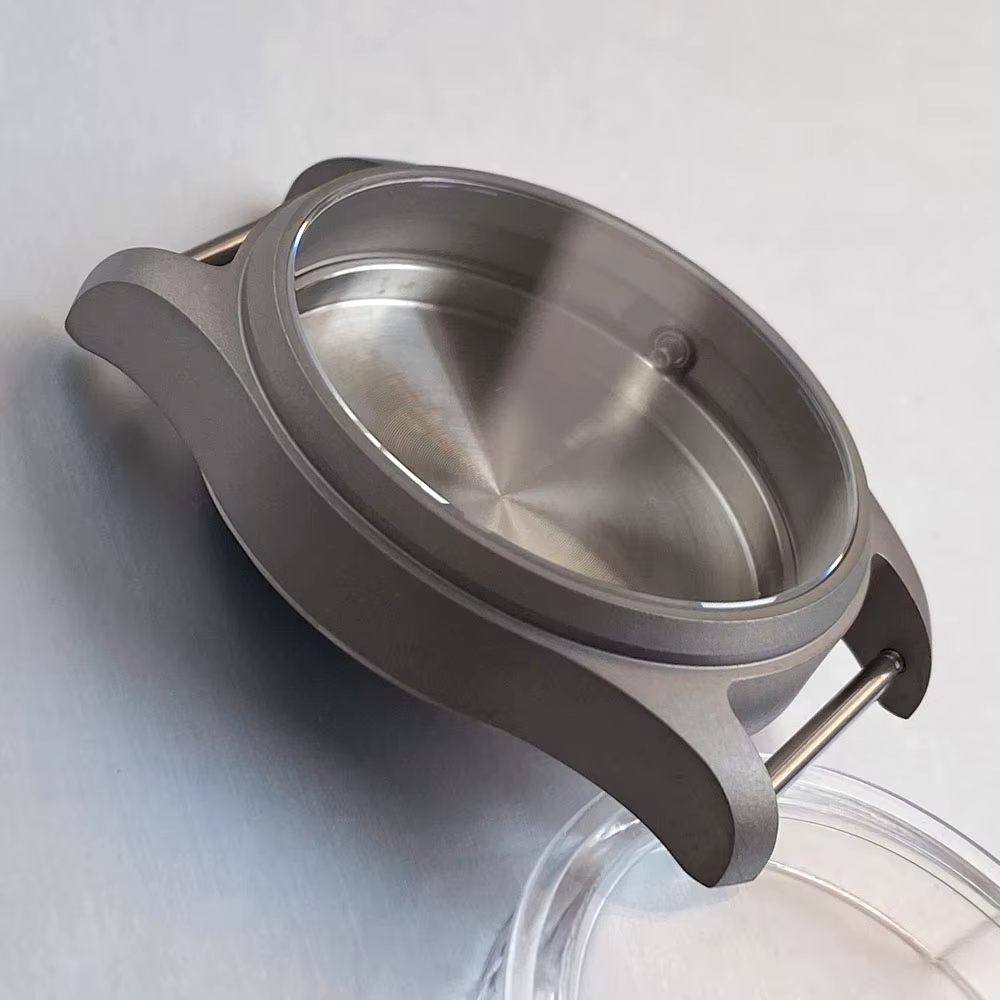 Boîtier de montre en titane pour hommes