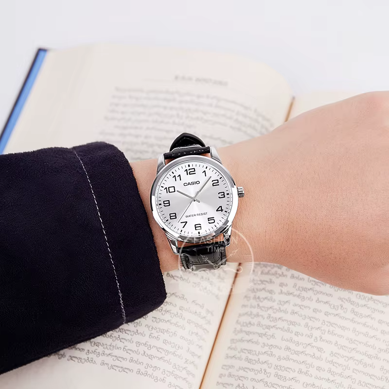 Casio montre pour hommes Simple minimaliste Style d'affaires Design à la mode résistant à l'eau mouvement à Quartz MTP-V001