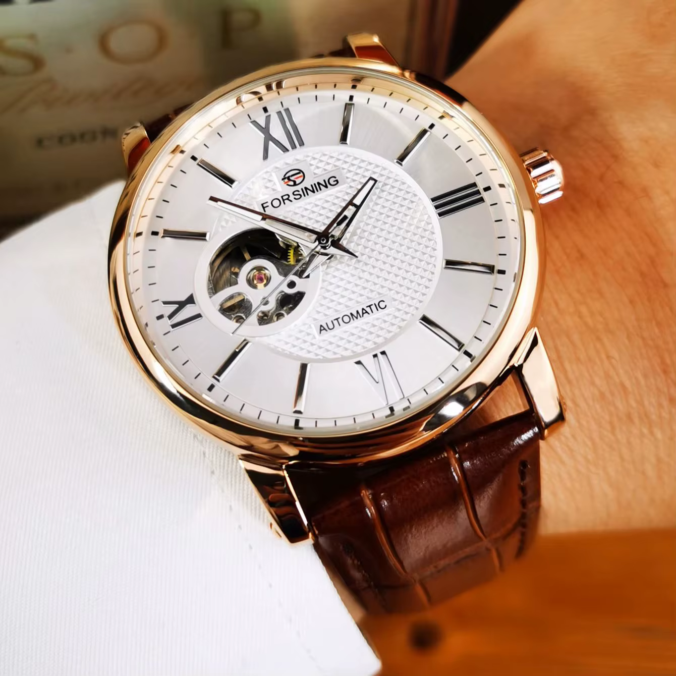 Montre mécanique de mode pour hommes