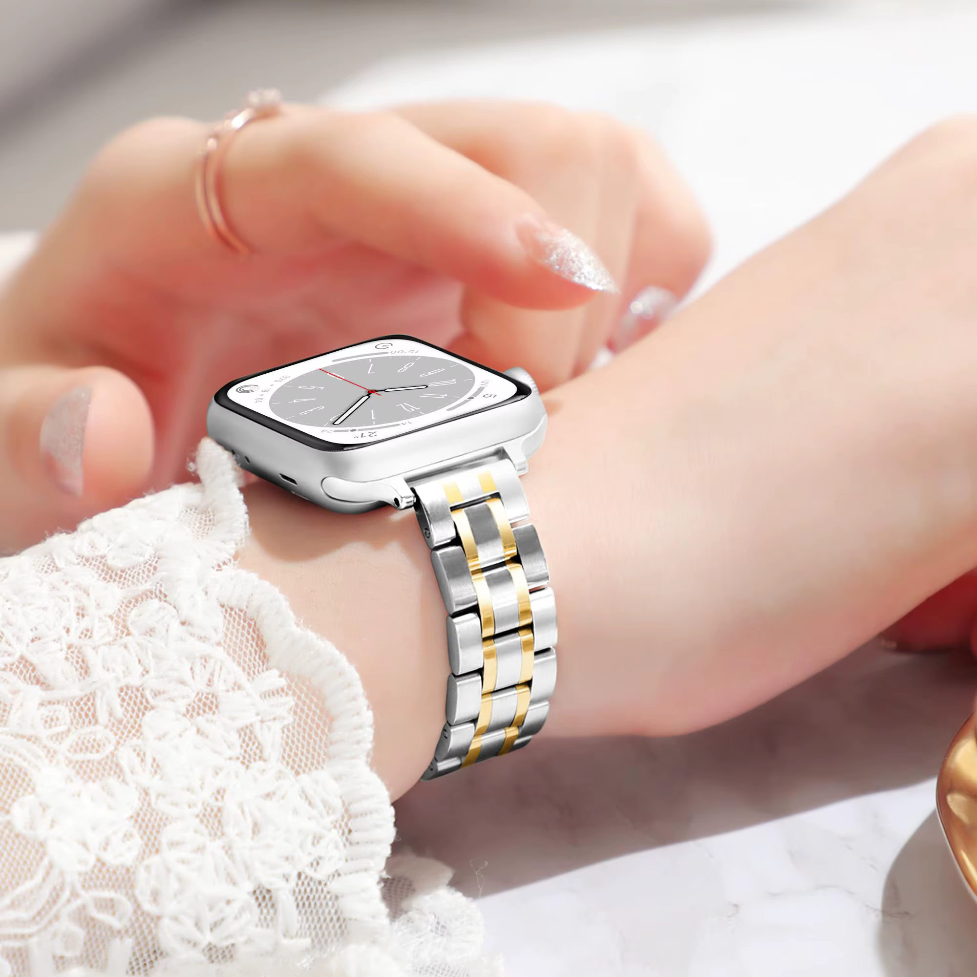 Bracelet de montre fin en acier inoxydable pour femmes