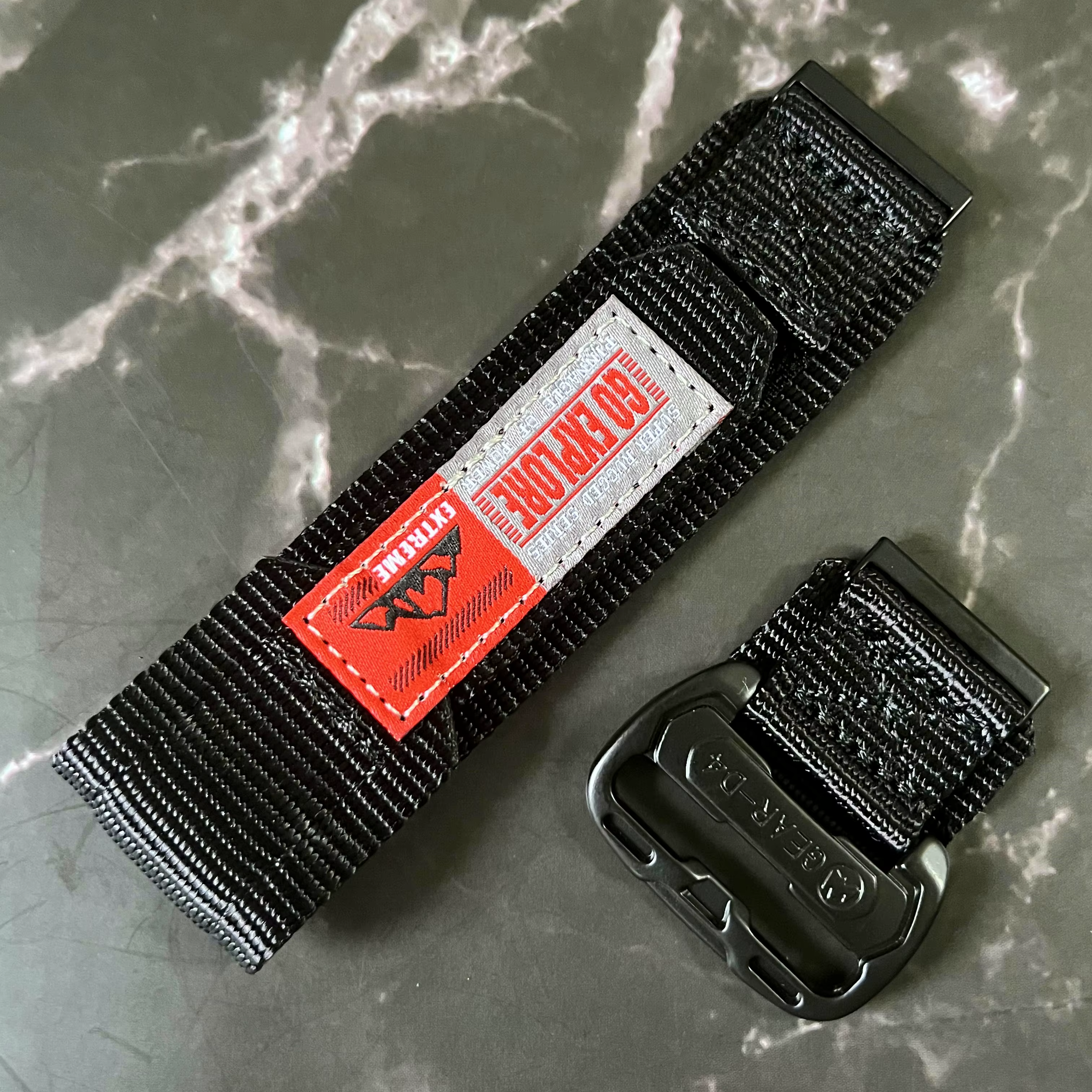 Bracelet à boucle en Nylon Suunto 24mm