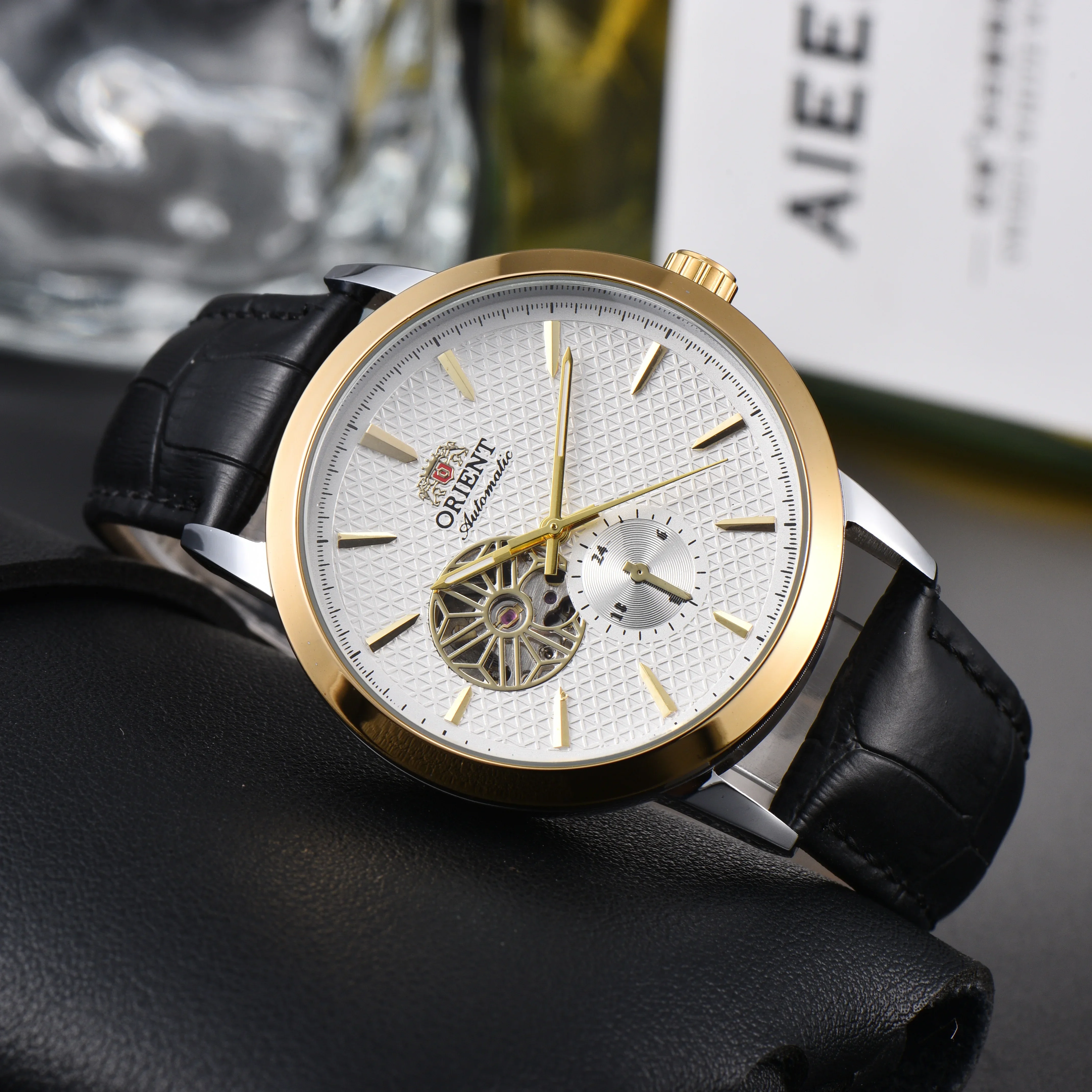 Montre squelette mécanique DFDG Orient : Fonctionnalités complètes