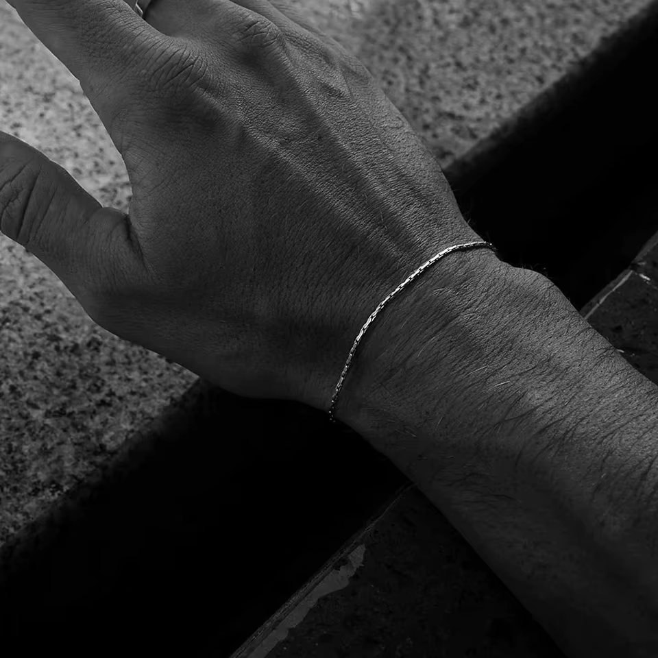 Bracelet en métal et acier inoxydable pour hommes, tendance, nouveau Bracelet d'amitié personnalisé qui ne se décolore pas