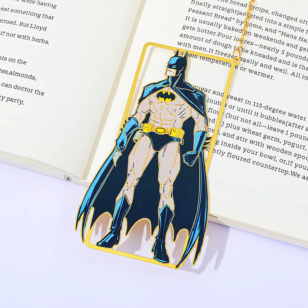 Marque-page en métal Marvel Comics Marvel, cadeaux pour les amateurs de bandes dessinées, accessoires de lecture, papeterie de bureau, fournitures scolaires