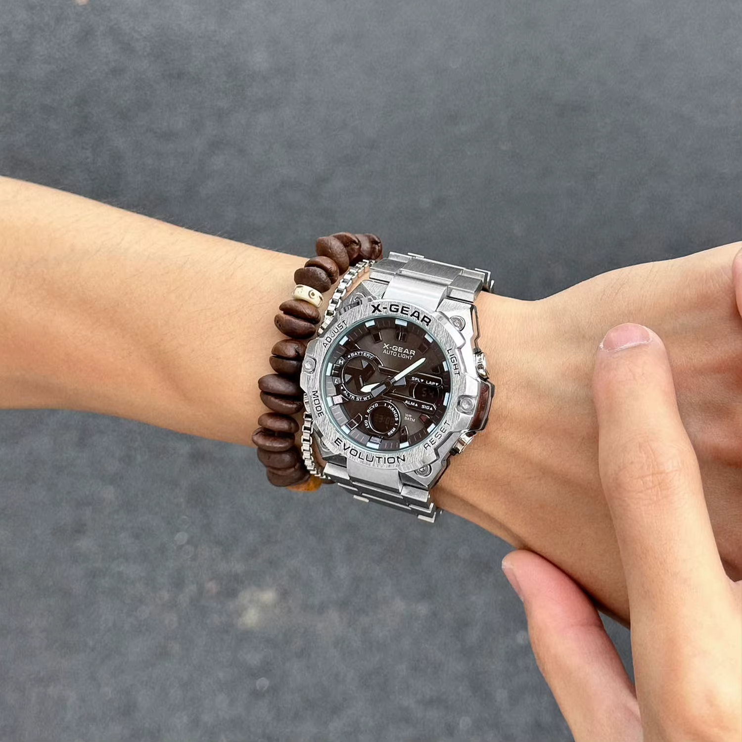 Montre multifonctionnelle en acier inoxydable pour hommes
