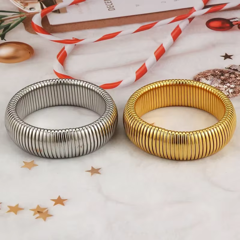 Bracelets Punk larges et épais pour femmes