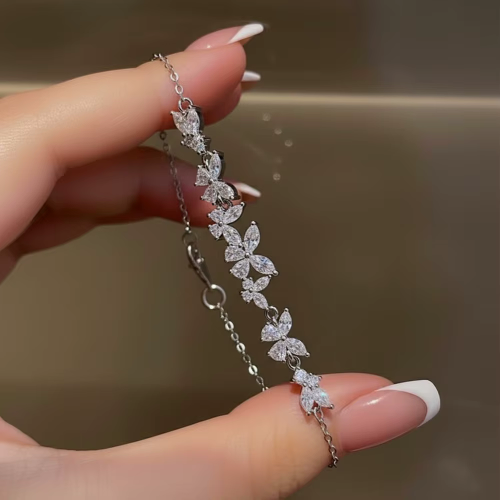 Bracelet élégant en zircon