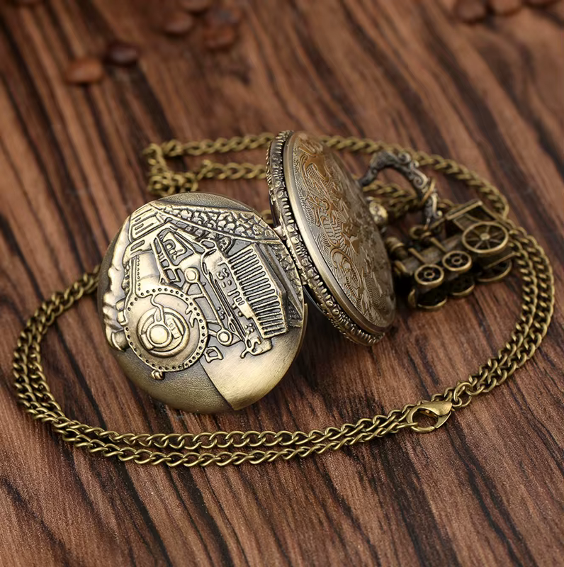 Montre de poche à Quartz avec Train Steampunk classique Vintage