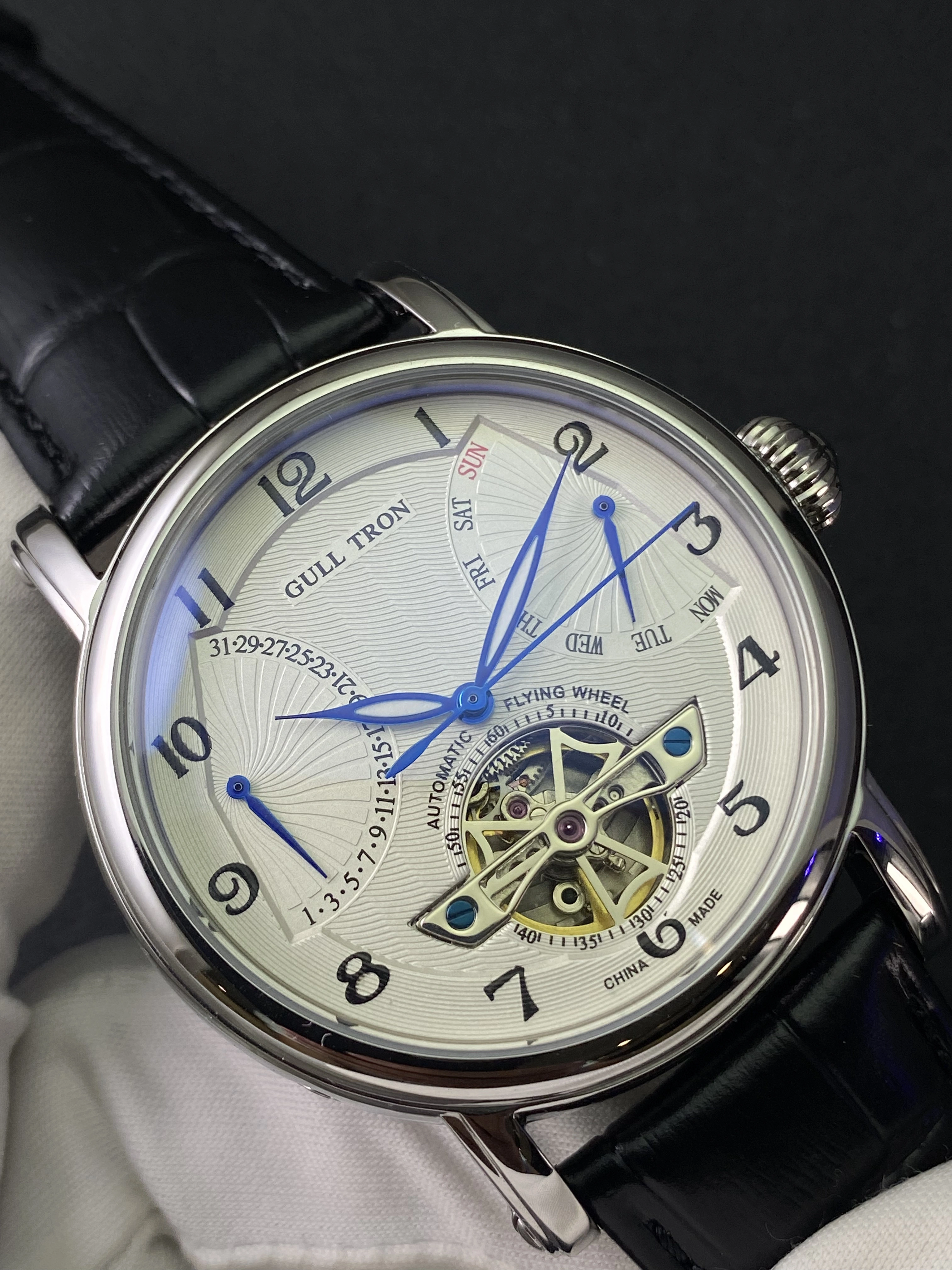 Montre mécanique automatique de luxe pour homme GULL TRON