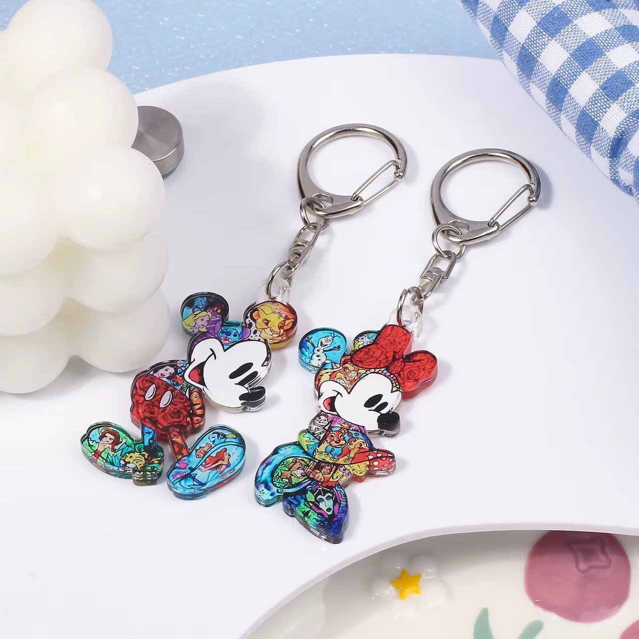 Porte-clés en acrylique mignon Minnie Mouse Mickey, pendentif de sac imprimé Mickey dessin animé, pour femmes et enfants, cadeau