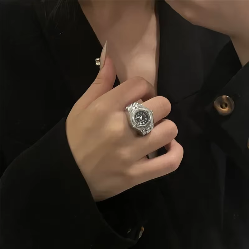 Vintage Punk montre à doigt Mini bracelet élastique alliage montres Couple anneaux bijoux horloge rétro romain Quartz