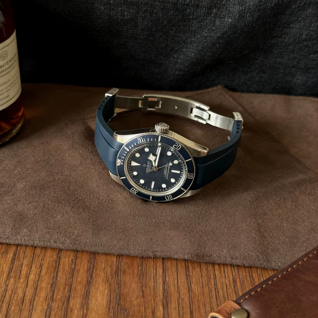Bracelet en caoutchouc pour Tudor Black Bay 58 BB58
