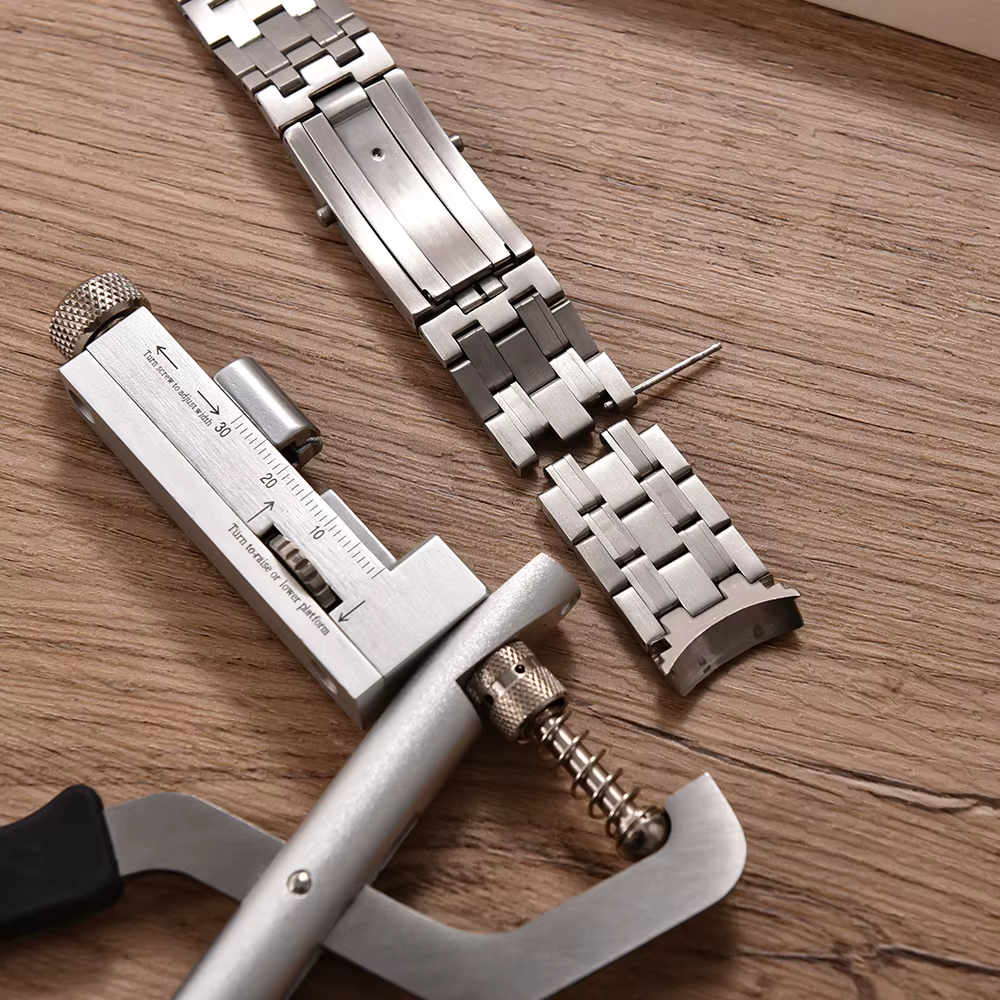 Outil professionnel de précision pour retirer les maillons de bracelet de montre