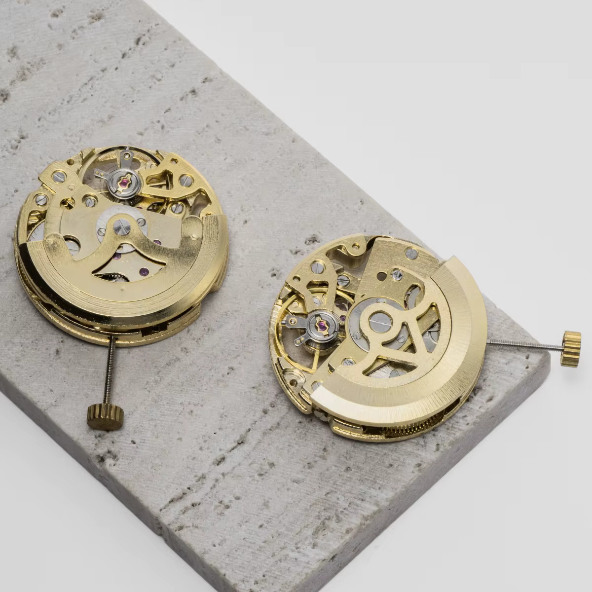 Mouvement de montre squelette doré 27 mm