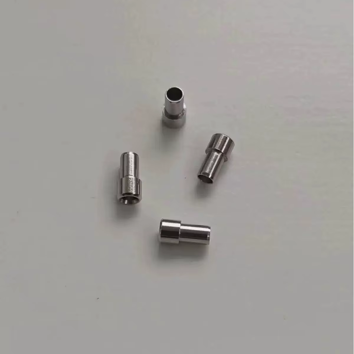 Accessoires de montre, couronne de montre étanche en boîte, composants essentiels pour protéger et ajuster l'heure et la date
