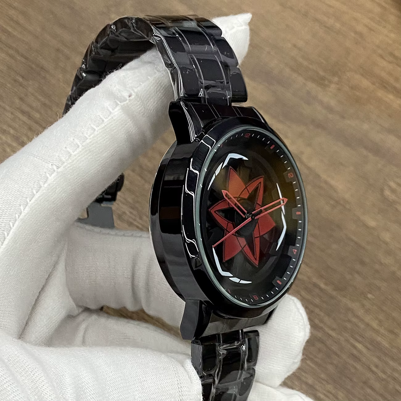 Nouvelle Montre Sportive Homme 2026 – Design Élégant Inspiré du Sharingan