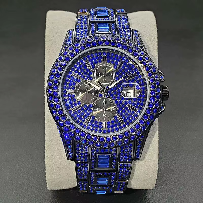 Montre à pierres précieuses bleues pour hommes