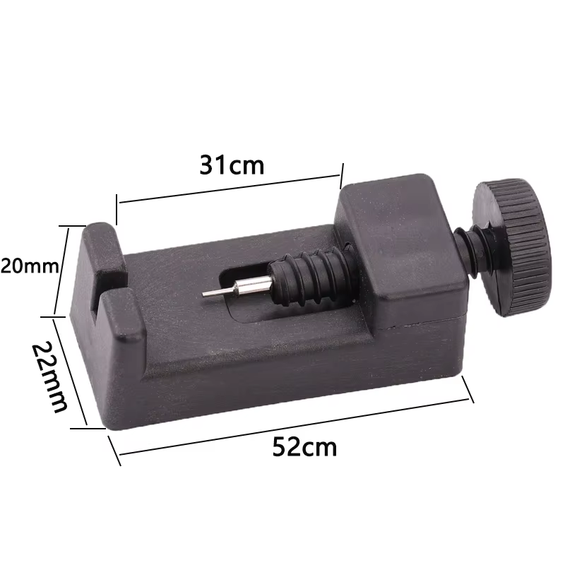 Outil de réparation et de réglage de maillons de bracelet de montre