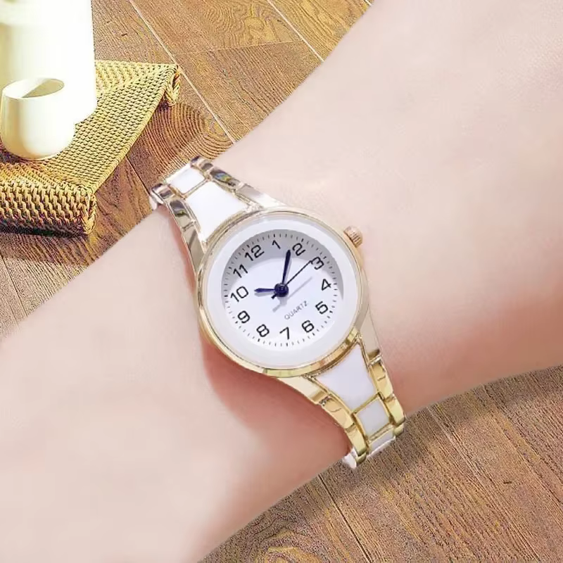 Montre-bracelet numérique en céramique pour femme