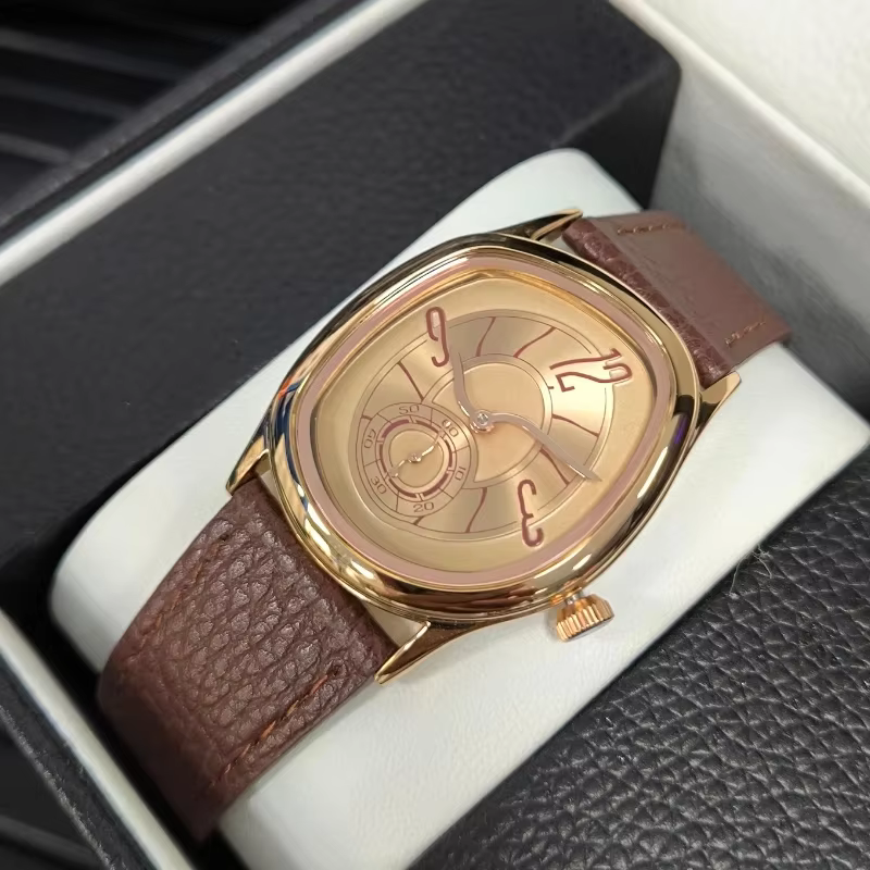 Nouvelle montre carrée de luxe avec design torsadé