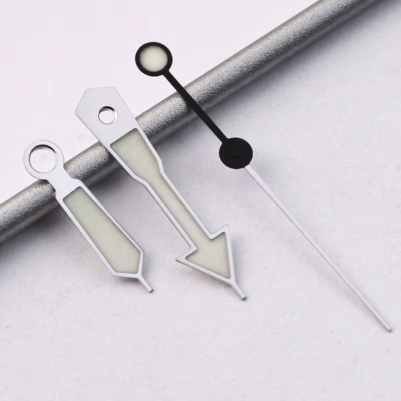 Aiguilles de montre super lumineuses pour NH35/NH36