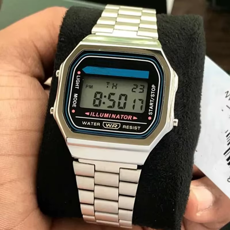 Montre numérique en acier inoxydable pour hommes et femmes